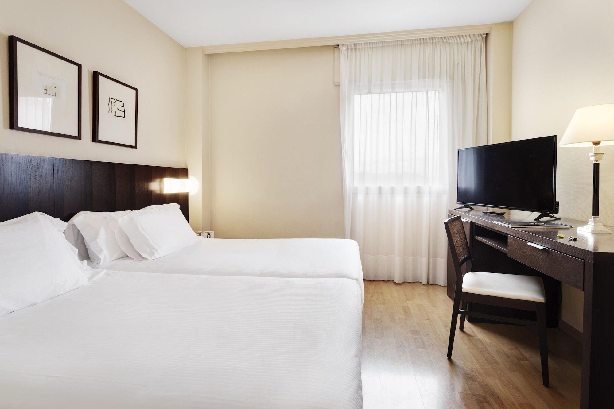 Hotel Sercotel Tudela Bardenas Екстер'єр фото