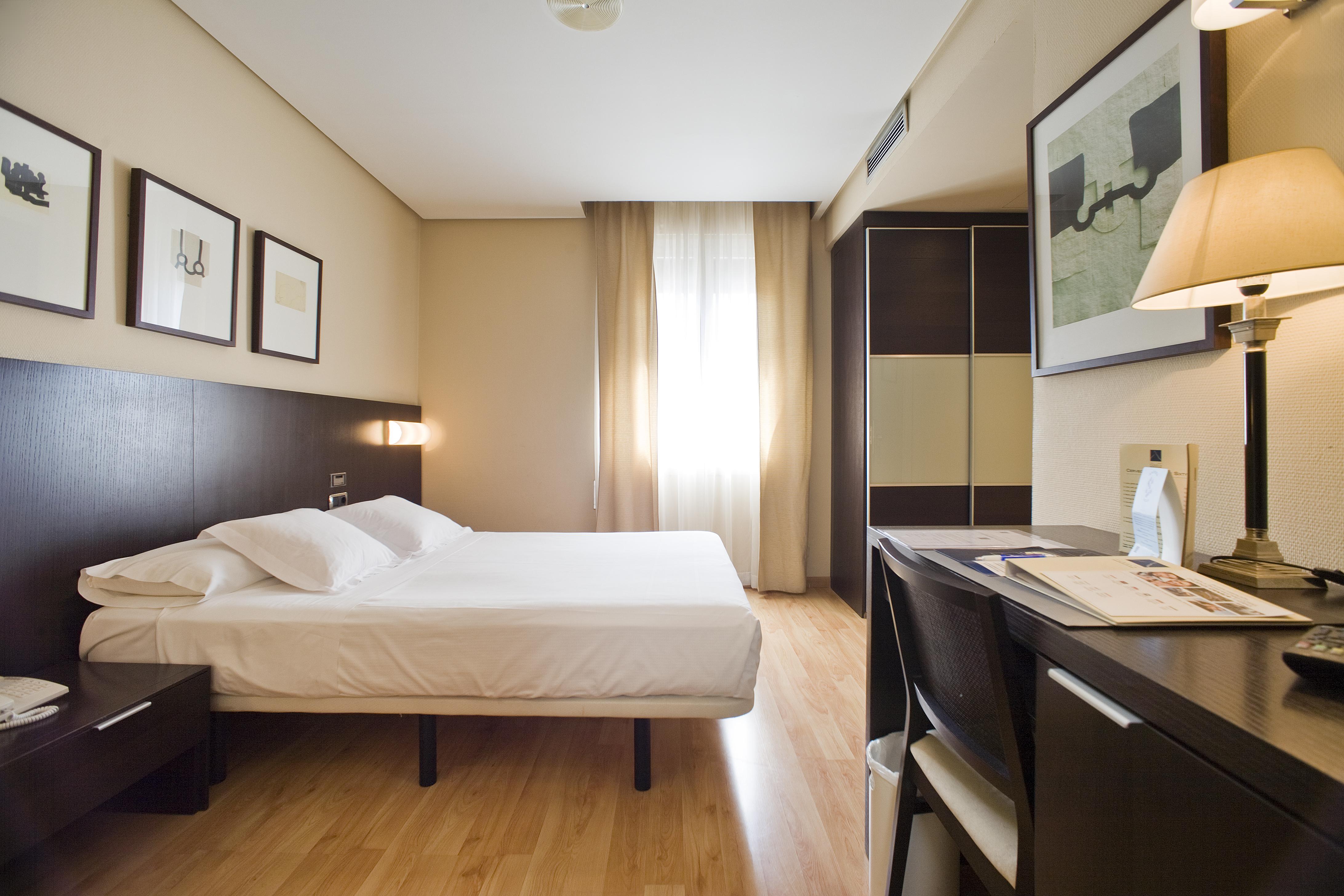 Hotel Sercotel Tudela Bardenas Номер фото