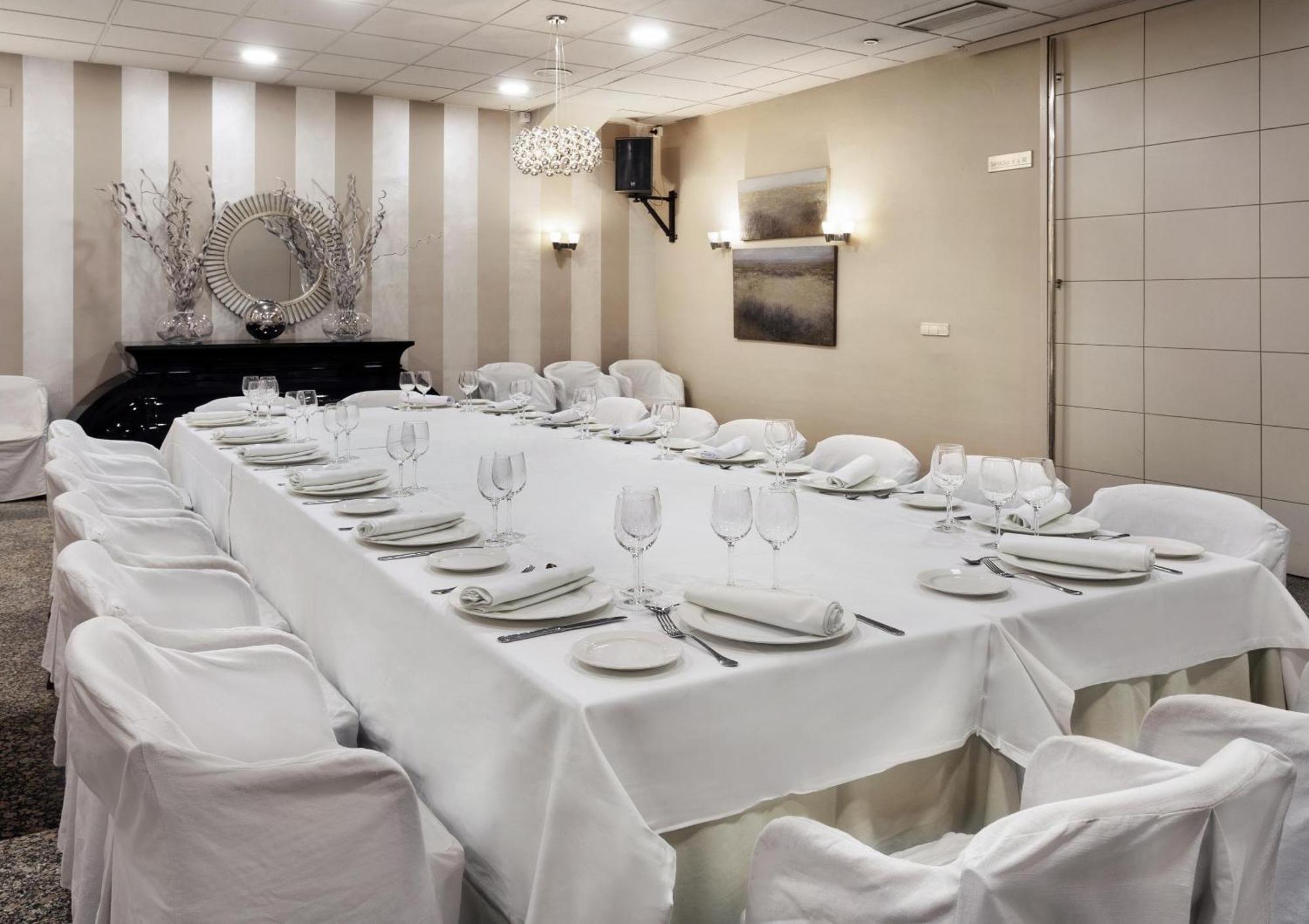 Hotel Sercotel Tudela Bardenas Екстер'єр фото